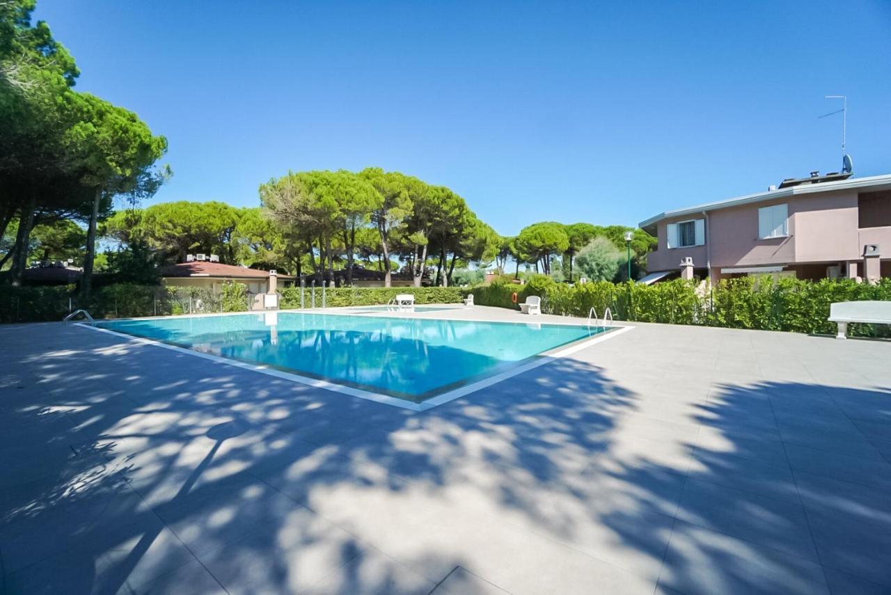 Villaggio Tivoli Bibione Exterior foto